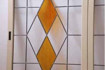 ラフジュ工房オリジナル　古建具リメイク　ノスタルジックなステンドグラス入り戸棚(収納棚、サイドボード)(1)