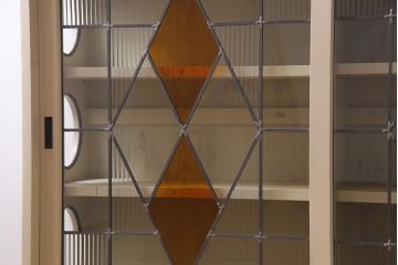 ラフジュ工房オリジナル　古建具リメイク　ノスタルジックなステンドグラス入り戸棚(収納棚、サイドボード)(1)