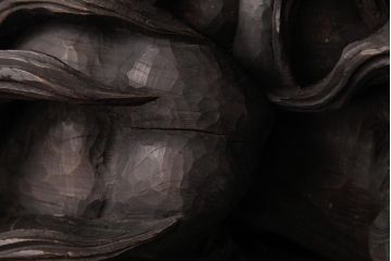 アンティーク雑貨　和製アンティーク　縁起物　総ケヤキ材　木彫りの玉獅子(置き物)