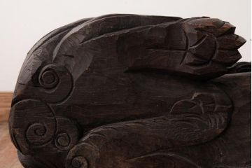 アンティーク雑貨　和製アンティーク　縁起物　総ケヤキ材　木彫りの玉獅子(置き物)