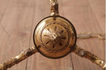 フランスビンテージ　ルイ16世様式　気品漂う3灯シャンデリア(天井照明)