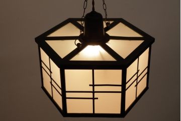 和製アンティーク　真鍮製　和の雰囲気漂う六角形天井照明(吊り下げ照明)