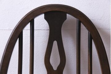 ヴィンテージ家具　イギリスビンテージ　ニレ材・バーチ材　ほっと落ち着く印象与えるチェア(ダイニングチェア)