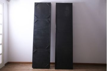 中古　最高級品　豪華絢爛な装飾が存在感を放つ螺鈿細工のワードローブ(衣装ダンス、収納棚)(定価約300万円)