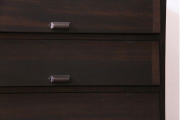 ラフジュ工房オリジナル　リメイク家具　パタパタ扉が使い勝手の良い収納棚(リビングボード、戸棚、下駄箱)