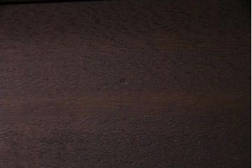 ラフジュ工房オリジナル　古材リメイク　脚付き　パタパタ扉が使い勝手の良い収納棚(リビングボード、戸棚、下駄箱)