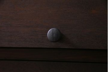 ラフジュ工房オリジナル　古材リメイク　脚付き　パタパタ扉が使い勝手の良い収納棚(リビングボード、戸棚、下駄箱)