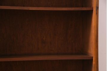 レトロ家具　昭和レトロ　素朴な雰囲気を醸し出す本棚(収納棚、ウッドシェルフ)
