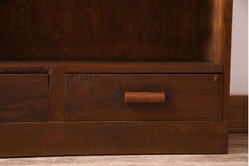 レトロ家具　昭和レトロ　素朴な雰囲気を醸し出す本棚(収納棚、ウッドシェルフ)