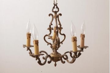 フランスビンテージ　シックな趣きのキャンドル型シャンデリア(5灯、天井照明、吊り下げ照明)