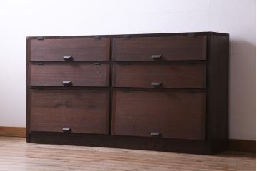 ラフジュ工房オリジナル　リメイク家具　パタパタ扉がお洒落な雰囲気醸し出す収納棚(戸棚、サイドボード)