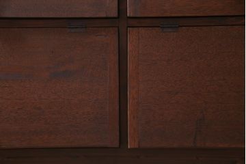 ラフジュ工房オリジナル　リメイク家具　パタパタ扉がお洒落な雰囲気醸し出す収納棚(戸棚、サイドボード)