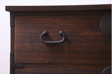 リメイク家具　桐材　素朴な佇まいの脚付き箪笥ローボード(チェスト、引き出し、桐箪笥、桐たんす)