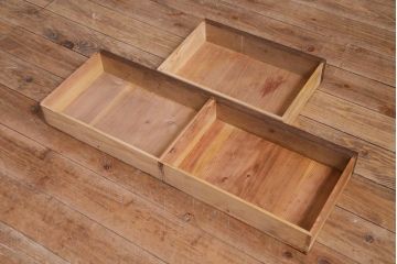 レトロ家具　昭和初期　松材・栗材　奥行スリムが珍しい!横長のレトロな文机(ローボード)