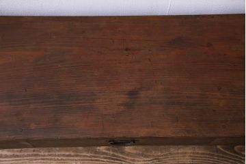 レトロ家具　昭和初期　松材・栗材　奥行スリムが珍しい!横長のレトロな文机(ローボード)