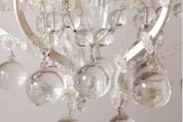 フランスビンテージ　レアデザイン!　フレンチシックなガラスドロップのペンダントライト(シャンデリア、天井照明、吊り下げ照明)