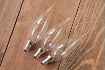 フランスビンテージ　ガラスドロップが煌めく壁掛けシャンデリア(3灯、照明、ウォールブラケット)(2)