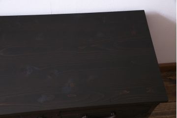 リメイク家具　明治期　渋い色味が魅力的な桐材製の箪笥ローボード(チェスト、引き出し、桐箪笥、桐たんす)