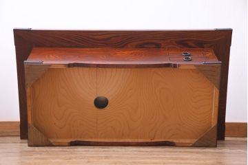 アンティーク雑貨　中古　民芸家具　迫力のある杢目の流れが見事な長火鉢(関西火鉢、囲炉裏、座卓)