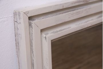 アンティーク雑貨　ラフジュ工房オリジナル　甘くなりすぎないホワイトペイントが魅力のウォールミラー(鏡)