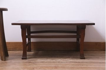 アンティーク家具　昭和初期　天板にケヤキの一枚板を用いたシンプルな文机(センタテーブル)