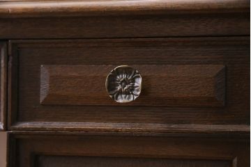 中古　神戸伝承欧風家具(洋家具)　たかねや製　クラシカルなドレッサー(三面鏡、鏡台)