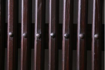 和製アンティーク　明治期　欅の杢目や風合いが美しい富山蔵戸(建具、引き戸、玄関戸)