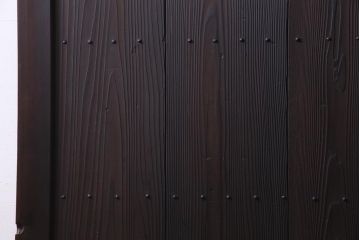 和製アンティーク　大正昭和初期　ヒノキ材の木肌と格子が上品な雰囲気を醸し出す蔵戸(建具、引き戸、玄関戸)