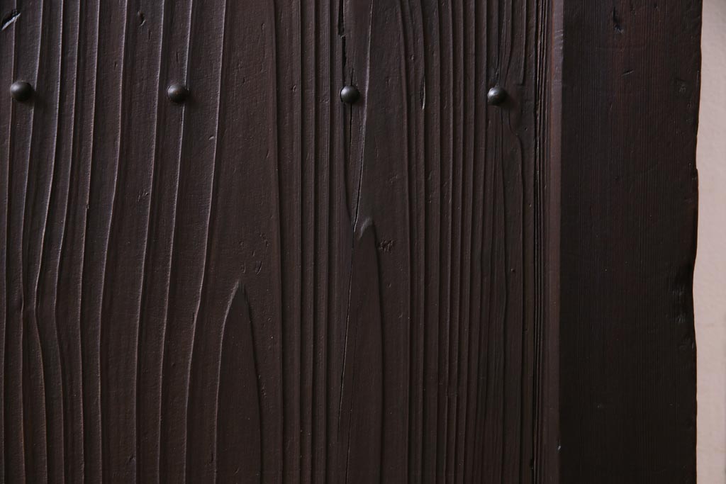 和製アンティーク　大正昭和初期　ヒノキ材の木肌と格子が上品な雰囲気を醸し出す蔵戸(建具、引き戸、玄関戸)