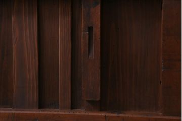 和製アンティーク　大正昭和初期　ヒノキ材の木肌と格子が上品な雰囲気を醸し出す蔵戸(建具、引き戸、玄関戸)