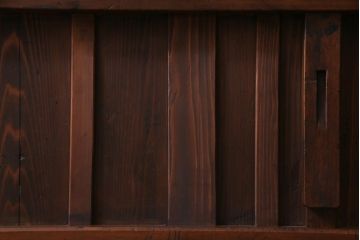 和製アンティーク　大正昭和初期　ヒノキ材の木肌と格子が上品な雰囲気を醸し出す蔵戸(建具、引き戸、玄関戸)