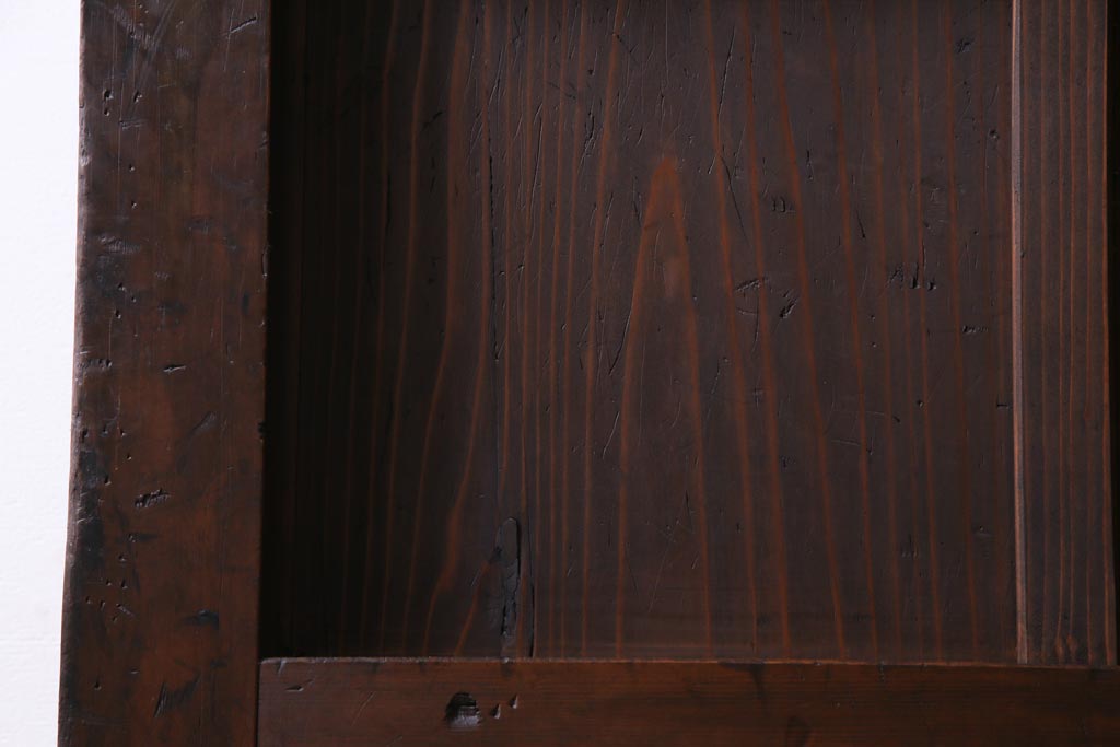 和製アンティーク　大正昭和初期　ヒノキ材の木肌と格子が上品な雰囲気を醸し出す蔵戸(建具、引き戸、玄関戸)