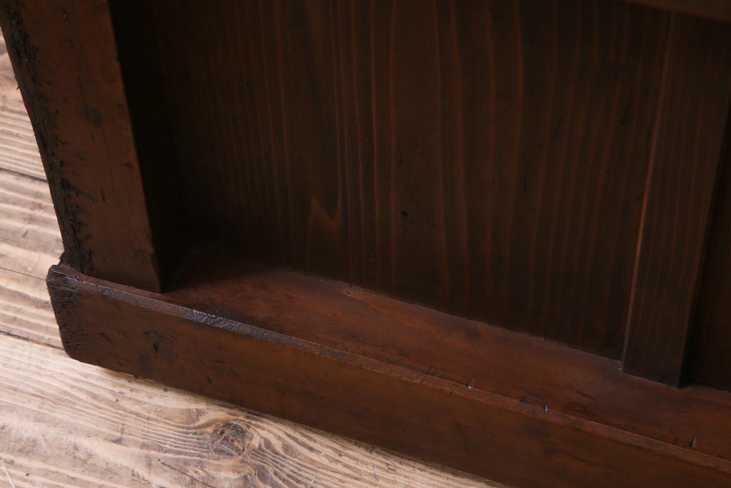 和製アンティーク　大正昭和初期　ヒノキ材の木肌と格子が上品な雰囲気を醸し出す蔵戸(建具、引き戸、玄関戸)