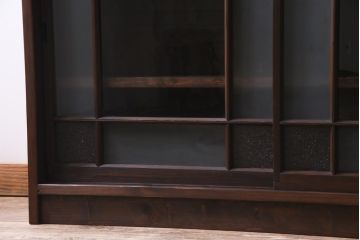リメイク家具　ダイヤガラス入り　古い建具を使ったレトロな雰囲気あふれるガラス戸棚(収納棚、サイドボード)