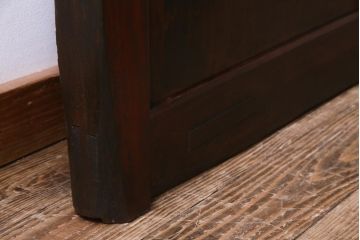 和製アンティーク　明治期　欅一枚板　漆塗りが上品な印象与える蔵戸(建具、引き戸、玄関戸)