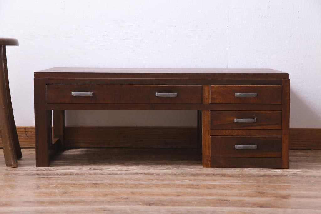 レトロ家具　昭和初期　栓材　レトロで温かみのある文机(片袖机)