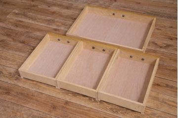 レトロ家具　昭和レトロ　栓材　温もり溢れる明るい色味の文机(片袖机)