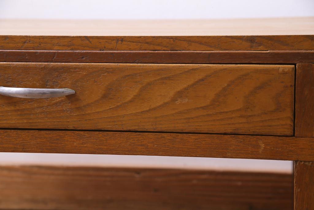 レトロ家具　昭和レトロ　栓材　温もり溢れる明るい色味の文机(片袖机)