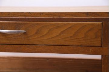 レトロ家具　昭和レトロ　栓材　温もり溢れる明るい色味の文机(片袖机)