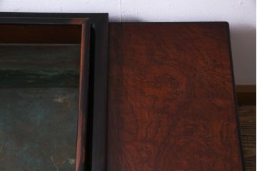アンティーク雑貨　和製アンティーク　特大!　猫板付き　真鍮引手　総ケヤキ　玉杢材を贅沢に使用した希少な長火鉢(木製火鉢)