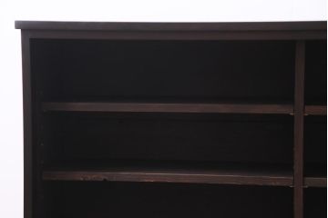 ラフジュ工房オリジナル　明治期の建具を活用した味のある佇まいの戸棚(収納棚)