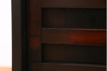 ラフジュ工房オリジナル　明治期の建具を活用した味のある佇まいの戸棚(収納棚)