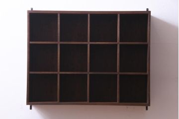 ラフジュ工房オリジナル　リメイク家具　3×4マス　収納しながらディスプレイも楽しめる壁掛けマス目棚(壁掛け収納棚、ウォールラック)