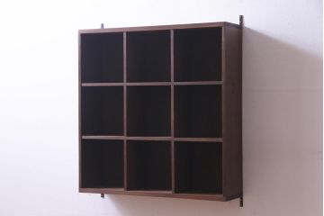 ラフジュ工房オリジナル　リメイク家具　3×3マス　収納しながらディスプレイも楽しめる壁掛けマス目棚(壁掛け収納棚、ウォールラック)