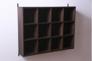 ラフジュ工房オリジナル　リメイク家具　3×4マス　収納しながらディスプレイも楽しめる壁掛けマス目棚((壁掛け収納棚、ウォールラック)(1)