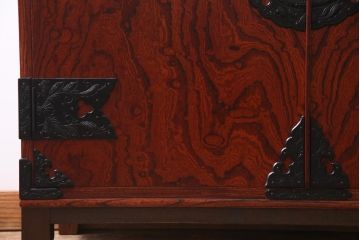 アンティーク家具　当店リメイク　岩谷堂箪笥　収納棚として使える2way脚付サイドボード(衣装箪笥、和タンス)