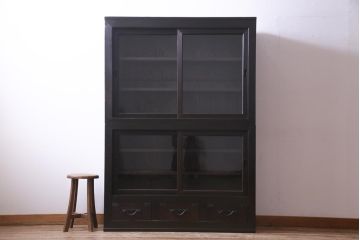 アンティーク家具　和製アンティーク　ヒノキ材　近江産　貫禄ある佇まいが魅力の関西収納棚(重ね収納棚、水屋箪笥)