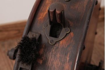 アンティーク雑貨 イギリスアンティーク HARRODS 手回し式 ナイフクリーナー・シャープナー(包丁研ぎ機、ディスプレイ)