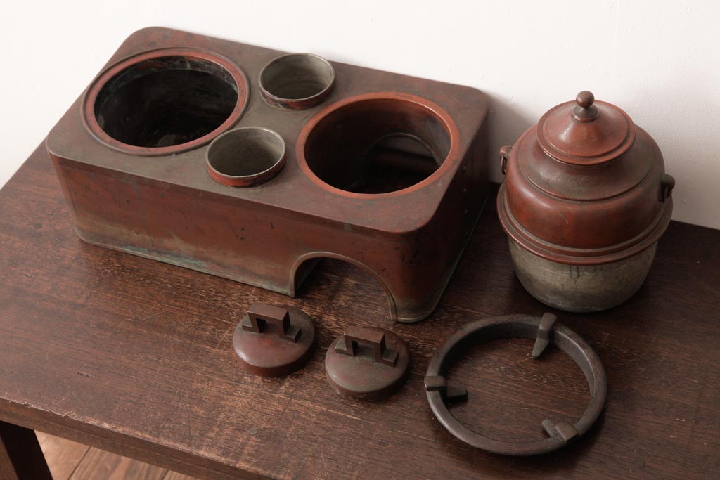 アンティーク雑貨　古民具　昭和初期　古き良き風情漂う銅壺(銅壷、湯沸し)