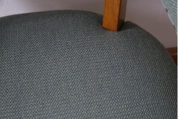 レトロ家具　昭和レトロ　ナラ材　色合いが優しげな回転チェア(回転椅子、アームチェア、イス)